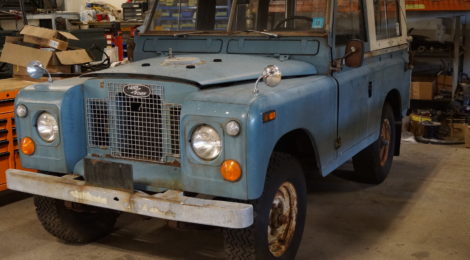 Automotion Classics Land Rover Defender Restomod